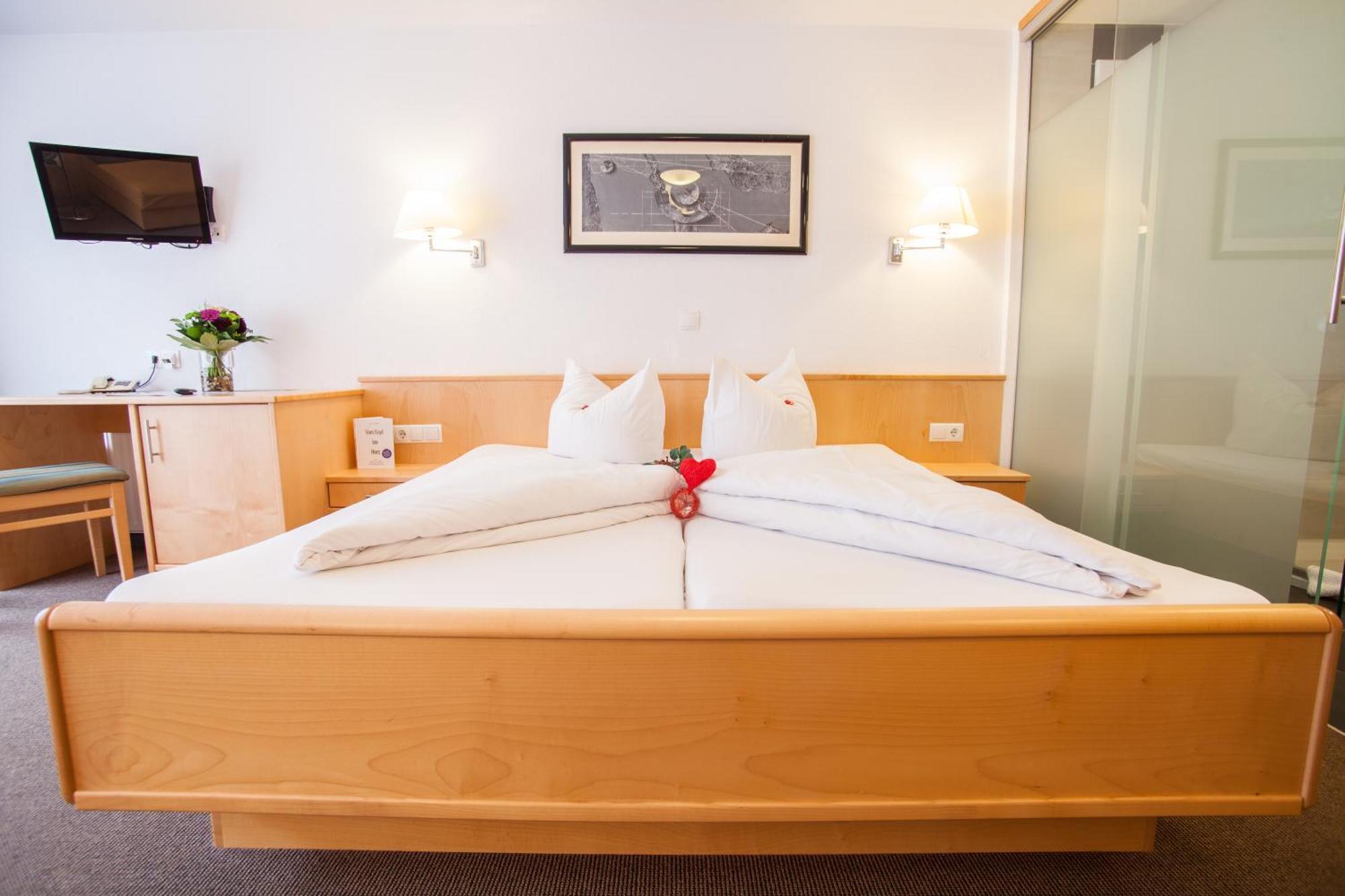אימסט Hotel Auderer חדר תמונה